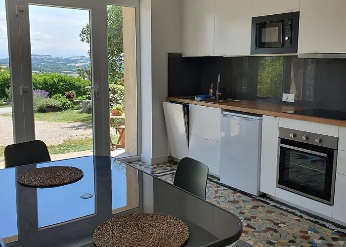 アパート Figuets 3